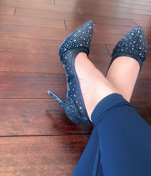 Long day..... by FootMeTootsie