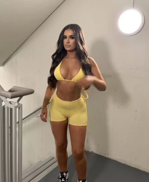 Look at the body on this chav by DF793