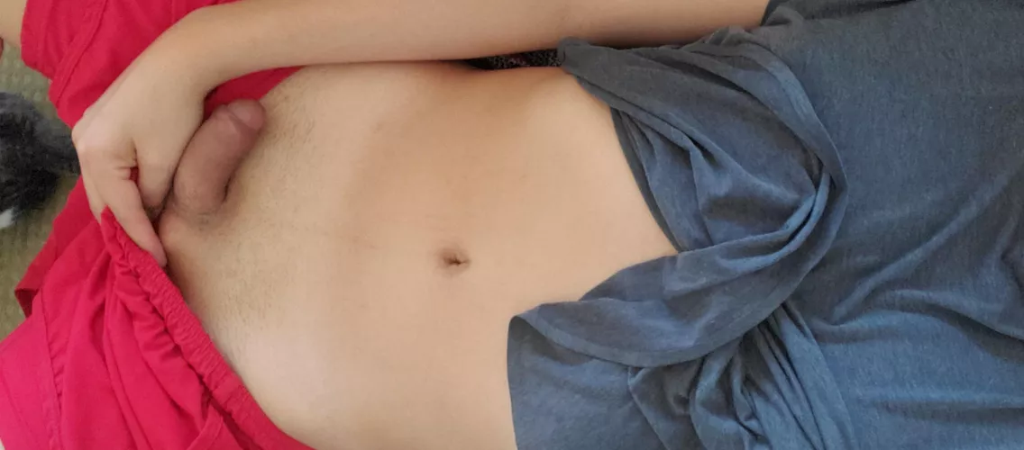 Look how small it is! by Akingeo92