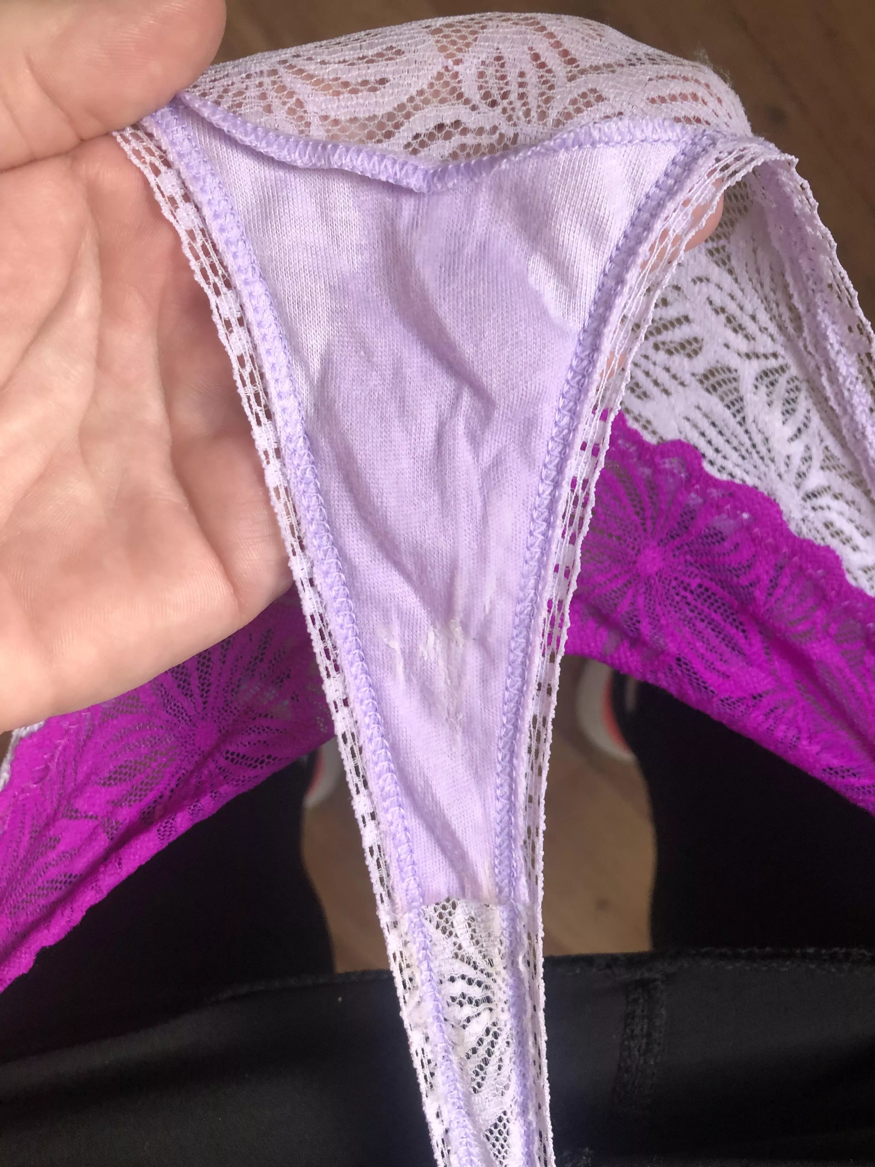 Look how wet I am 💋💋💋 posted by pinkyto04