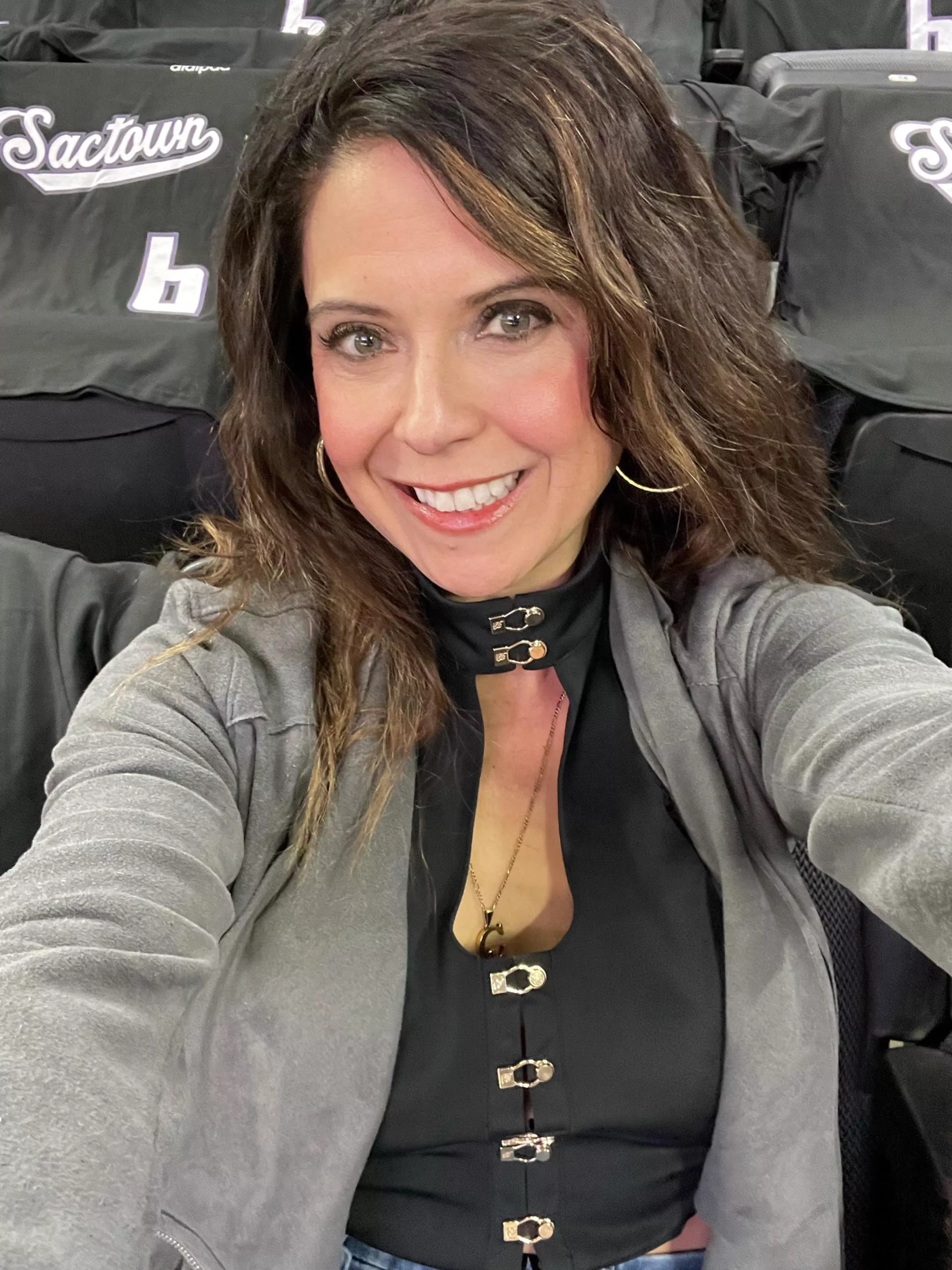 Look into my eyes… posted by maynardpoindexter