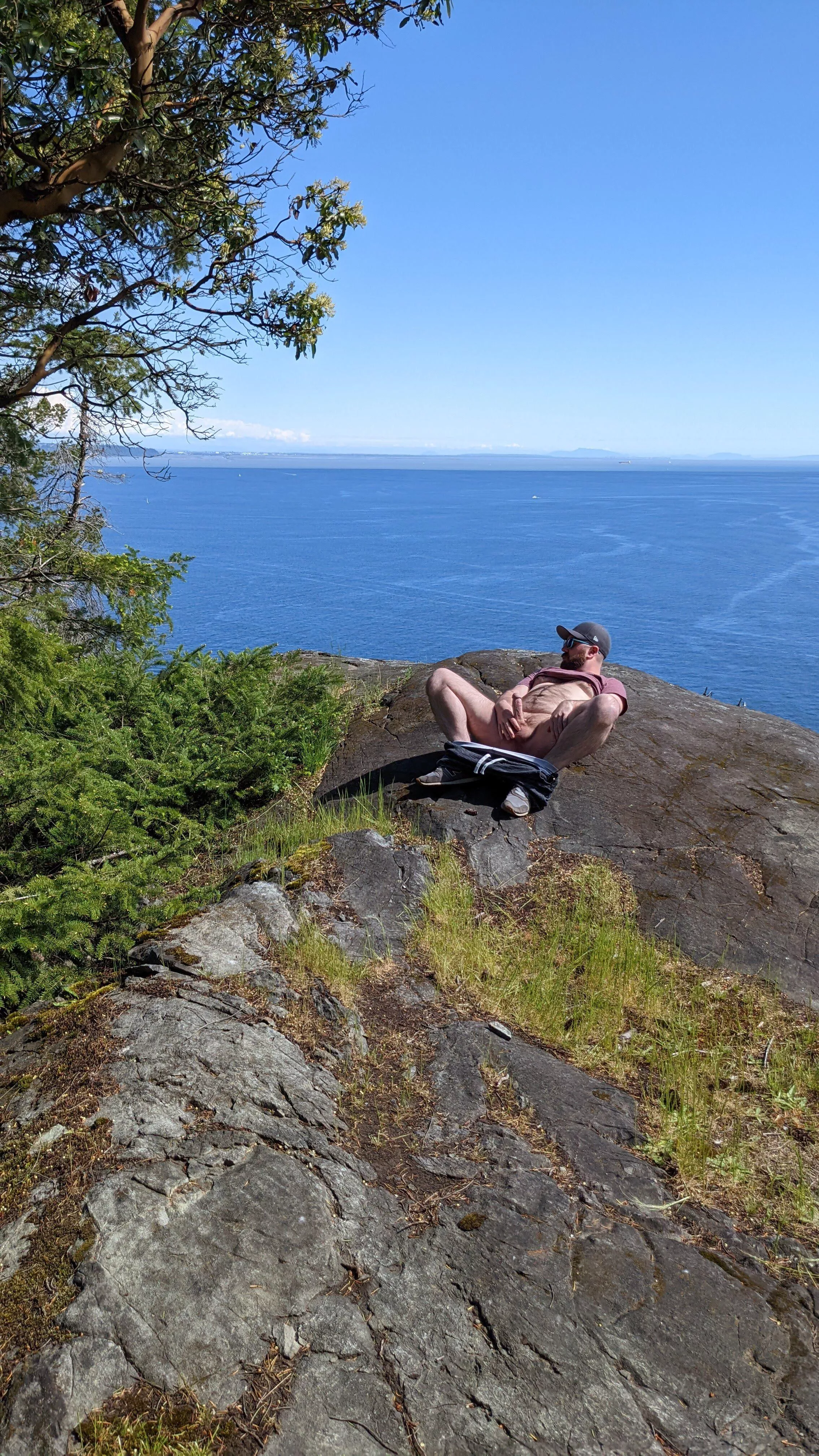 Look out posted by bothwaysopenjaws