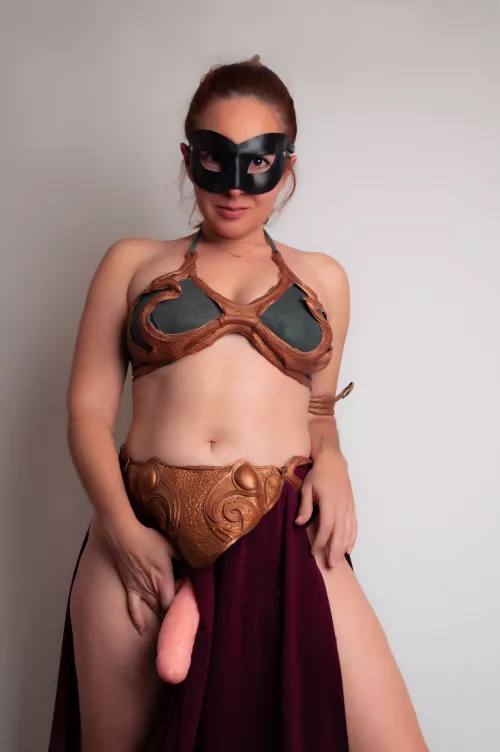 Look what I'm hiding by MaiaRedhood