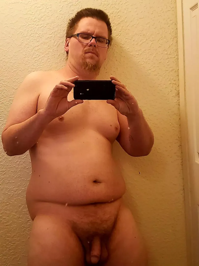 Lookin for any gals that like their men thick posted by thiccnessislife
