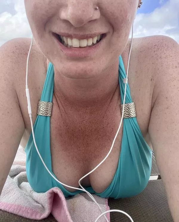 Looking at you makes me so hot🔥🔥🔥[F] posted by OkPut8651