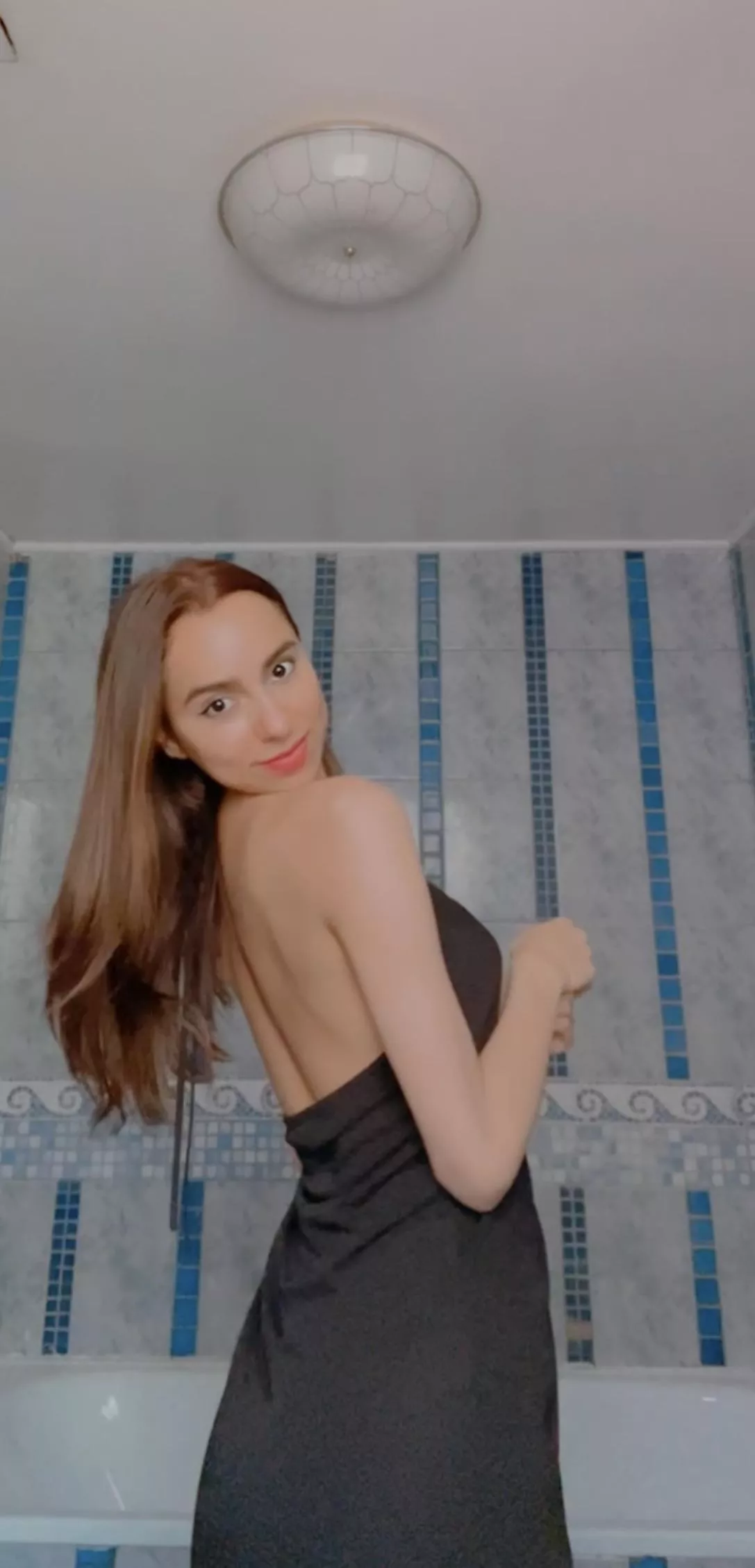 Looking at you…(f20) posted by consart