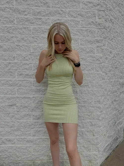 Looking Down by Meizley