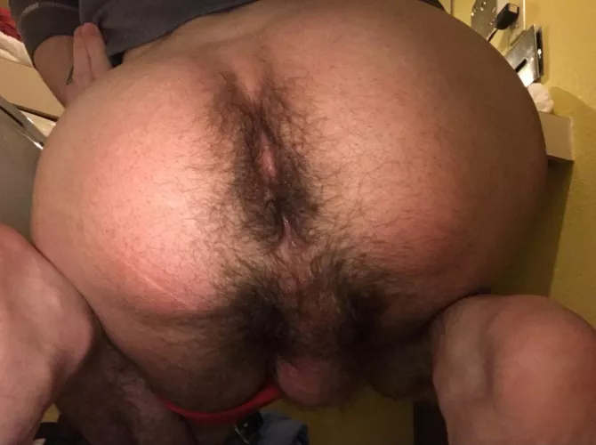 Looking f7r any availbale tongues!? by hallowedbestow