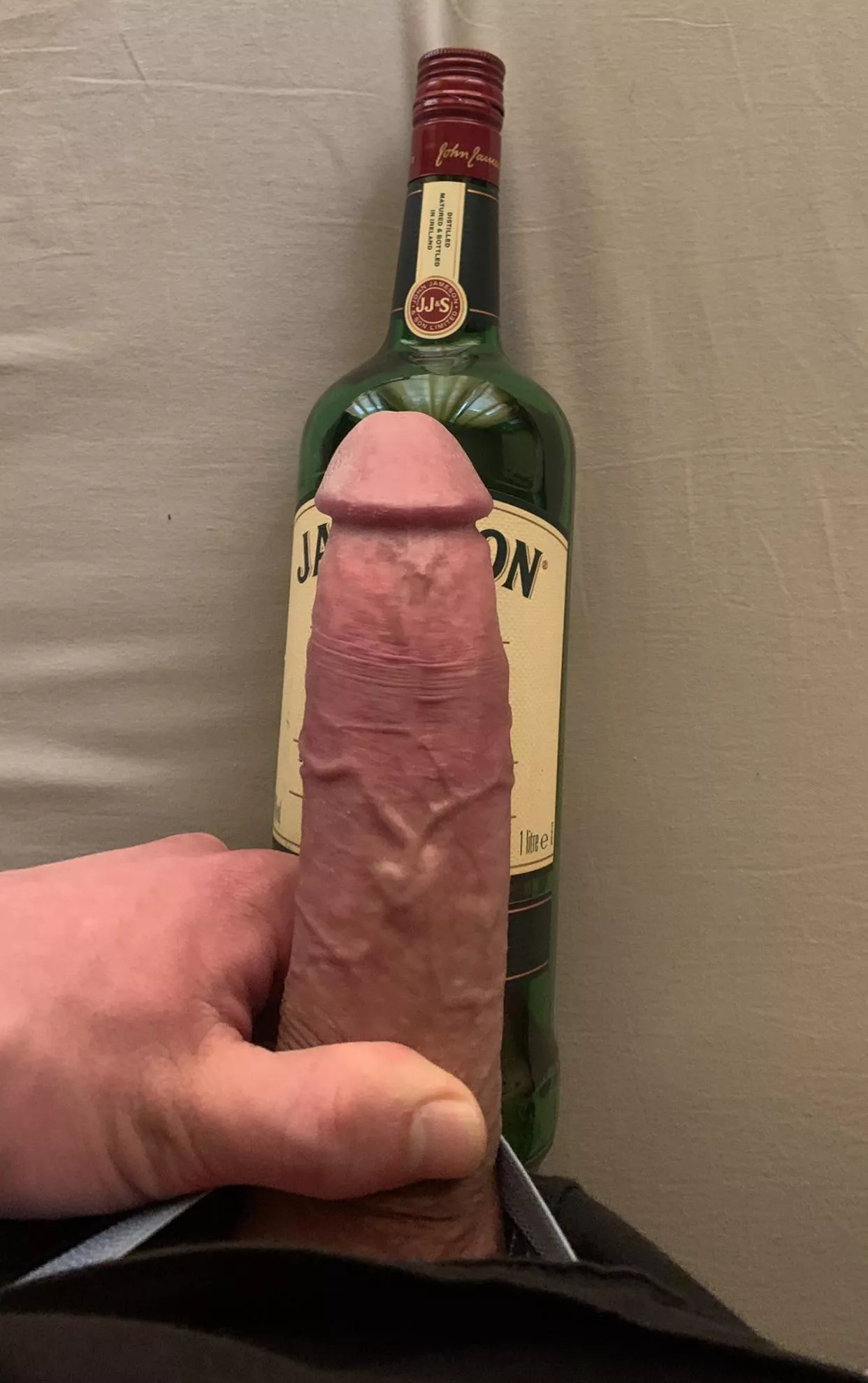 Looking for a bae who want Ukrainian whiskey posted by FFB21