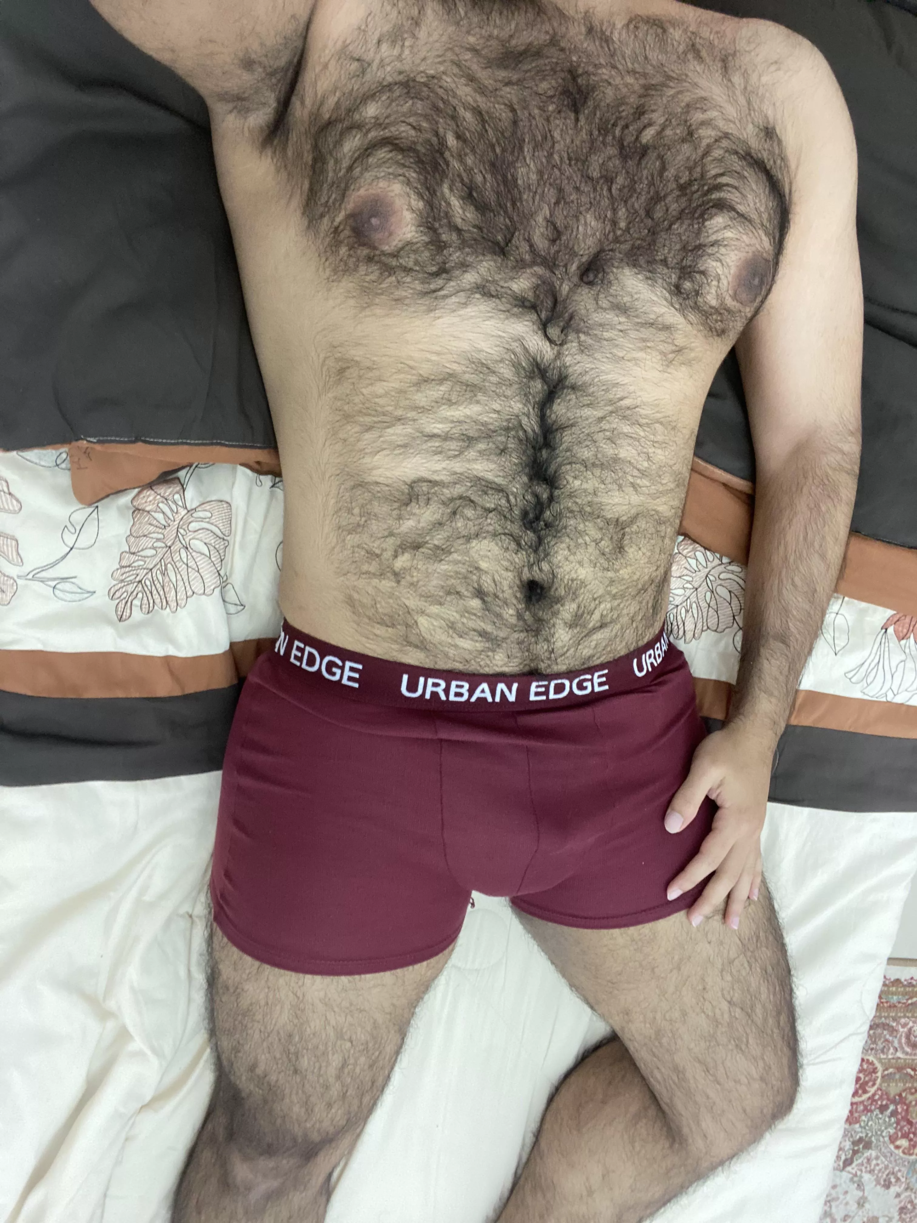 Looking for a cuddle buddy 😈 posted by Fluffyfuzzyfuz