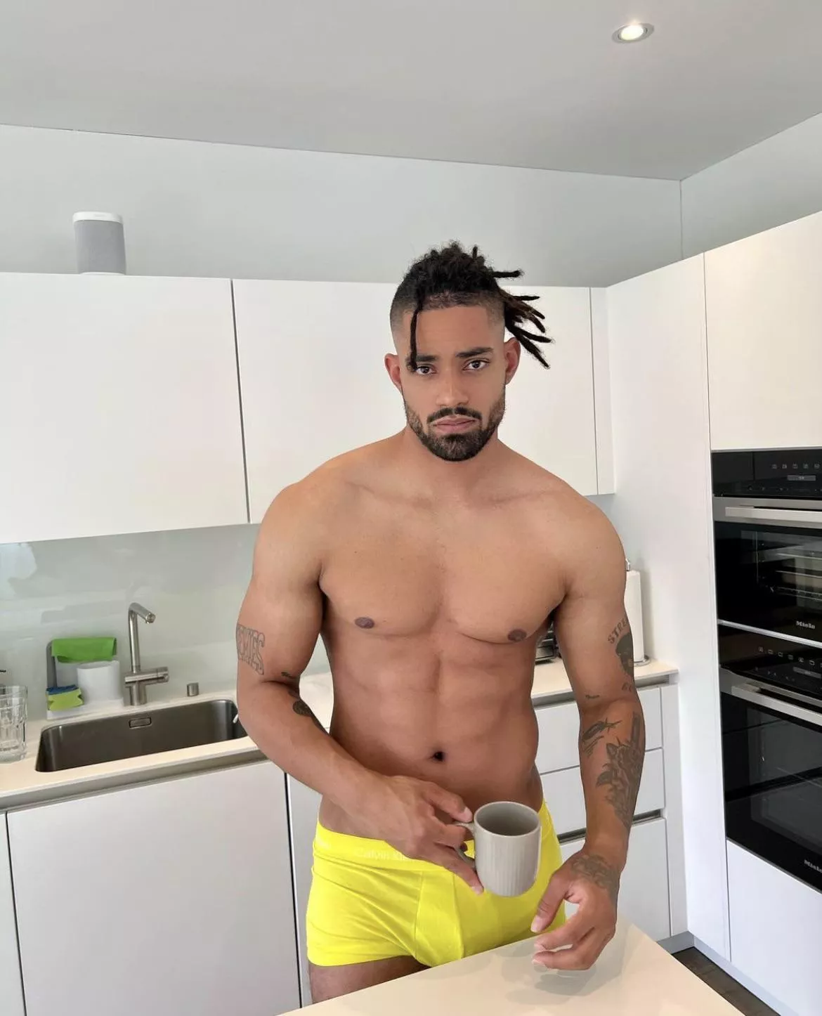 looking for a friend😏 posted by Conscious-Eye3128