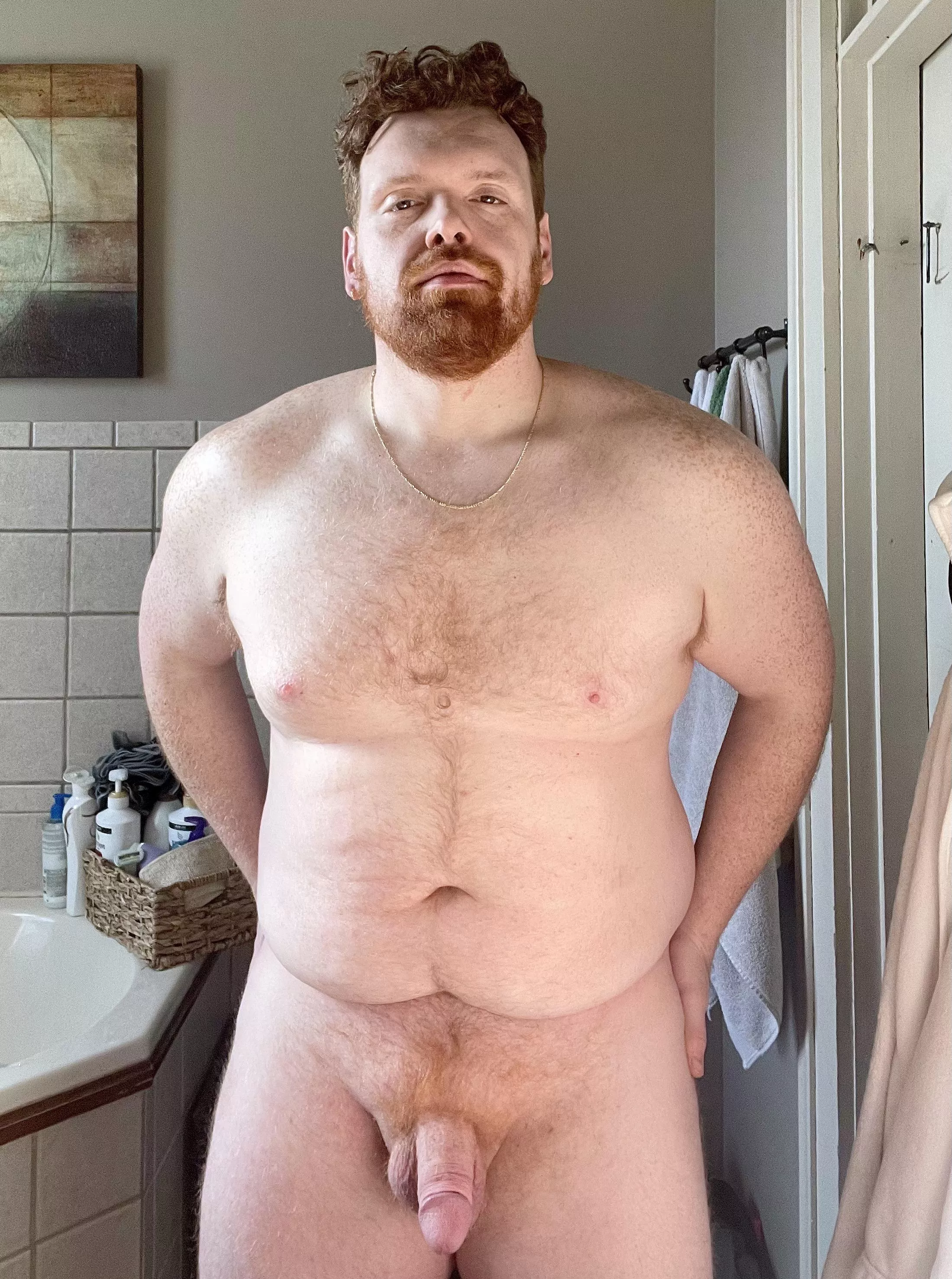 Looking for a nice bottom :) posted by hellono1991-