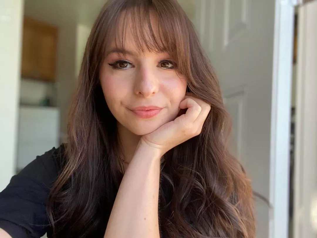 looking for a nice cock on my face kik in bio posted by 38922678