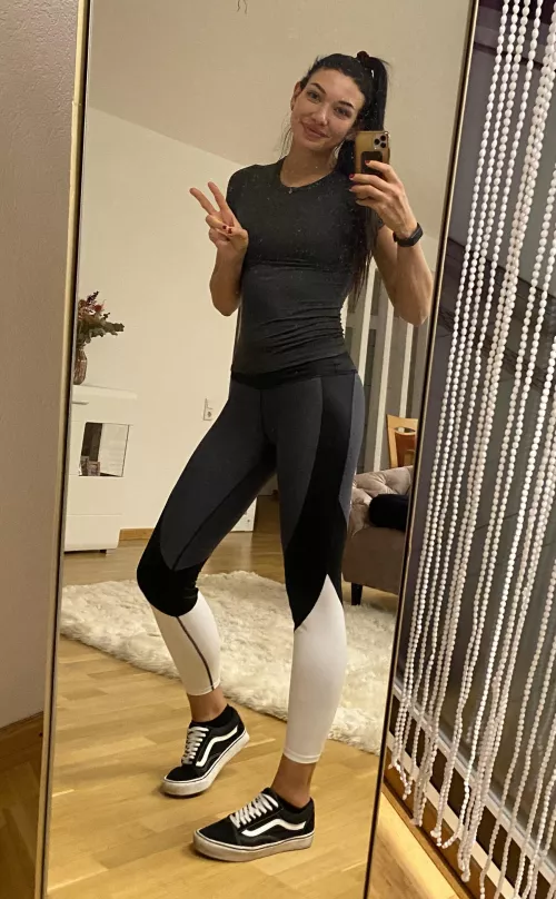 Looking for a workout buddy :) by DelinaRose