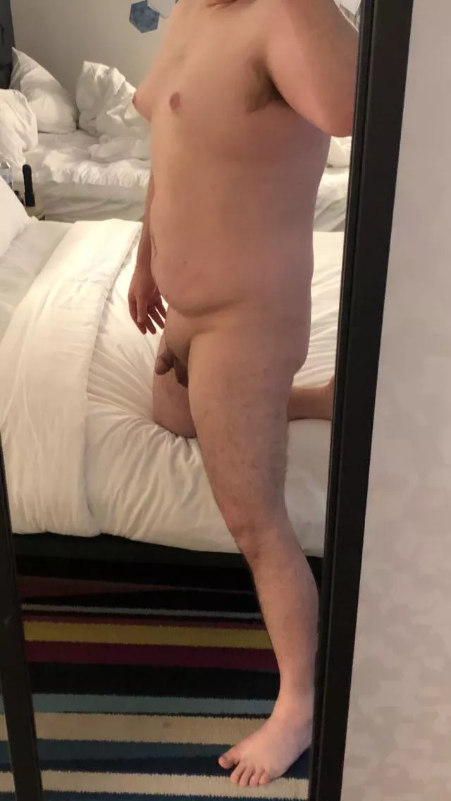 Looking for a younger bud in SoCal posted by 26young26