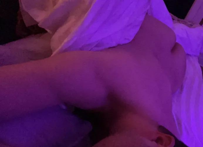 Looking for alpha men. 29, Charlotte NC by klbklb92