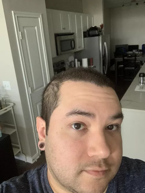 Looking for friends on Lost Ark. by dezzyfuentes