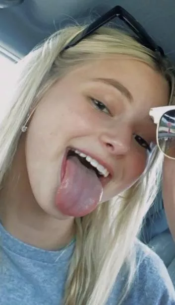 Looking for people to cock/cum tribute irl girls and others for me. Huge selection of different girls. Message me if you’re interested! posted by YeffShawn924