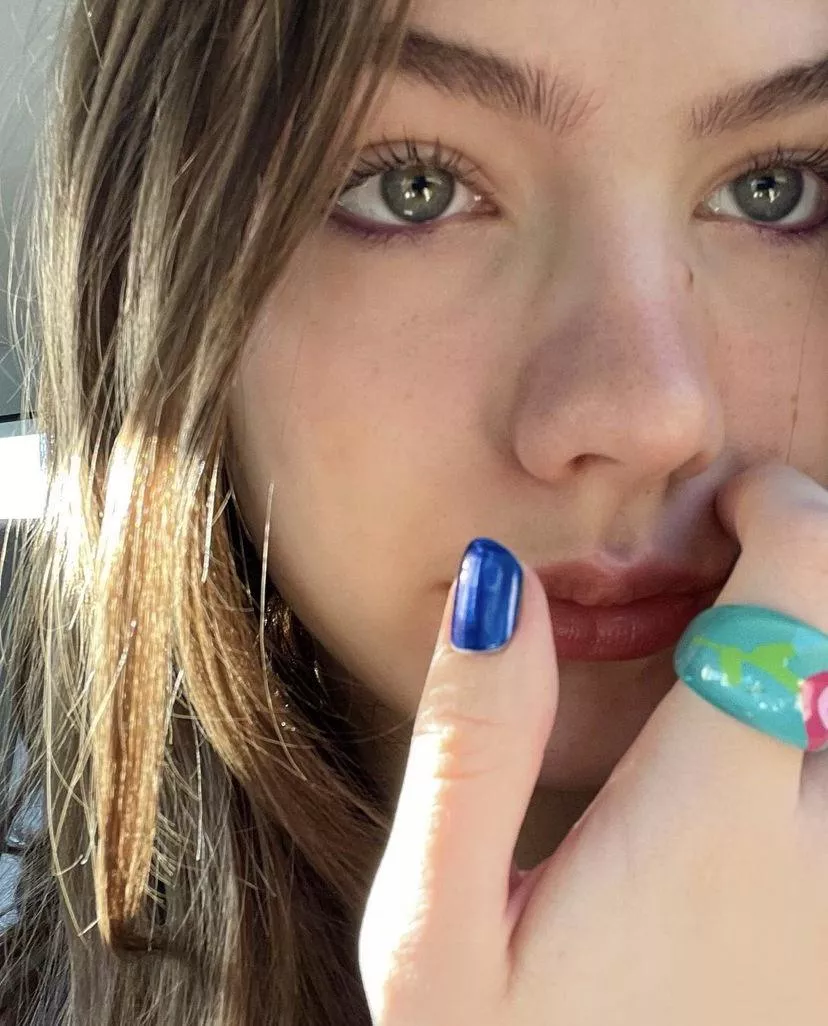 Looking for the pornstar that is splitting image of this girl? Believe she was russian but don’t remember. Not sure if this is the right sub to look for if not please point me in the direction of where i’d posted by jackmysteryman55