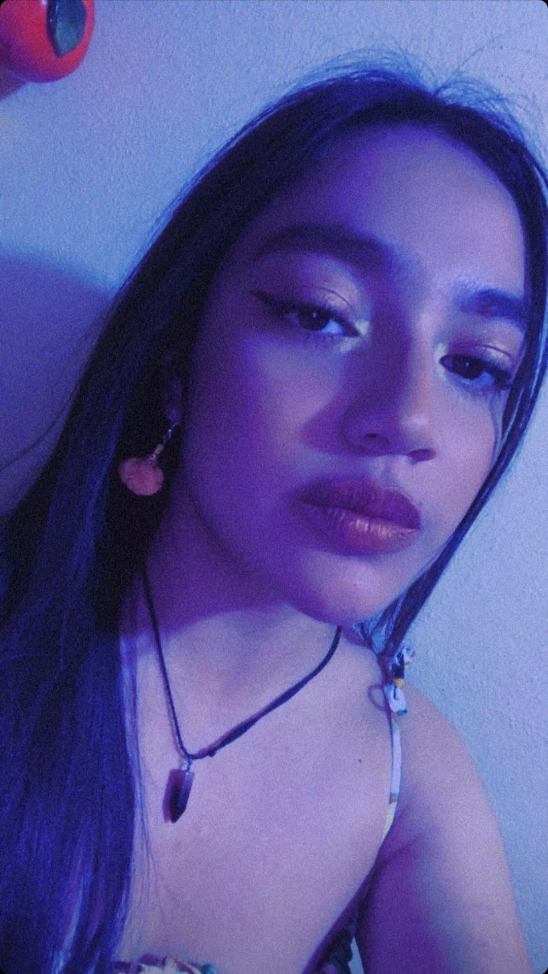 looking for tribute, hmu for more pics posted by yesiibaee