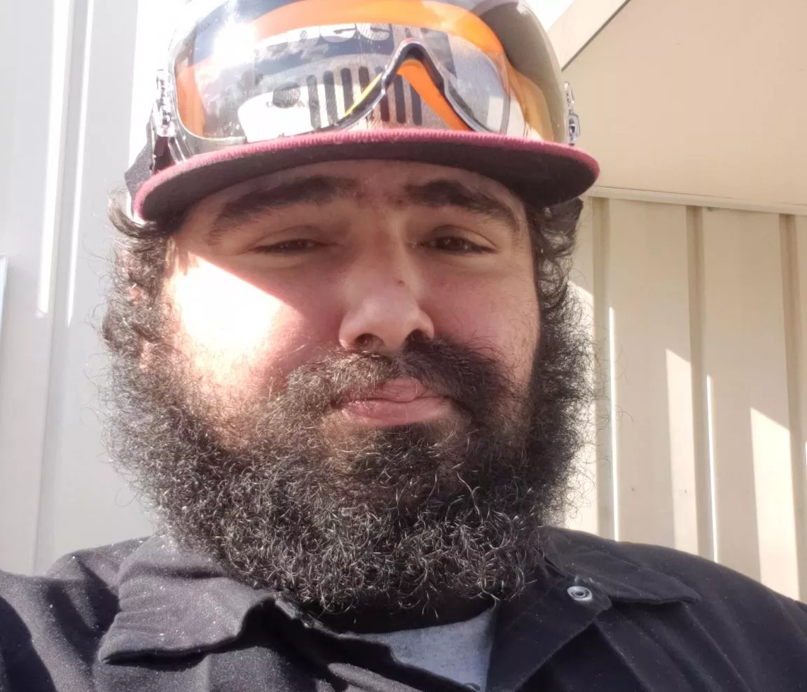 looking for xbox one compatible gaymers. I play siege and other fps. looking for others who play dying light, chivalry 2, and no man's sky dm me. Hopefully we can play. posted by cleptoletgo