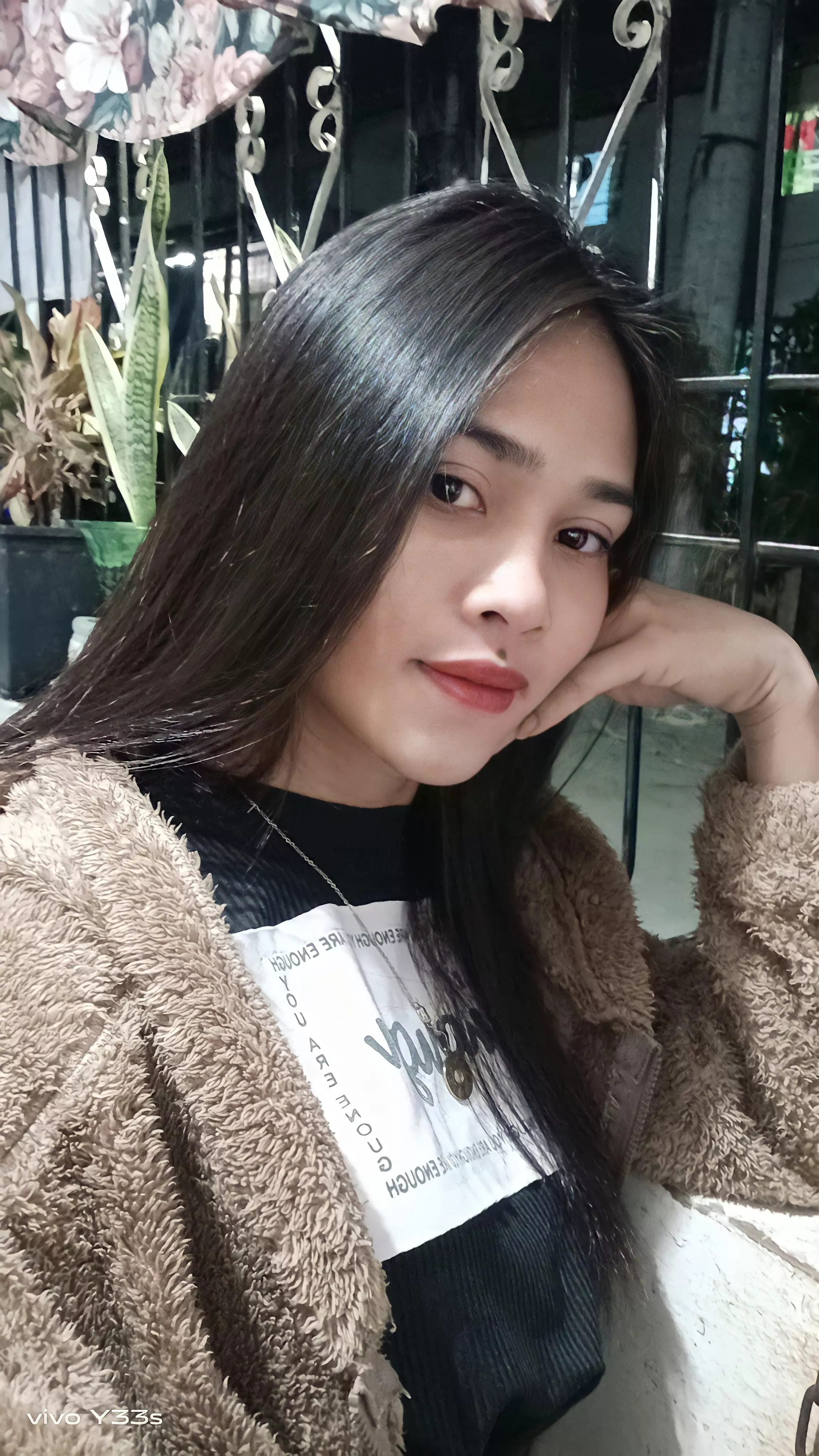 Looking for you 🤔♥️ posted by Chachai21