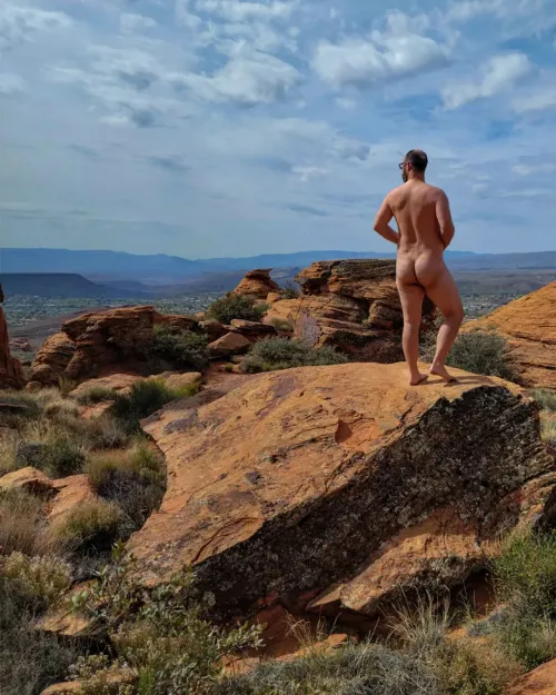 LOOKING // FORWARD by theNaturalOrange