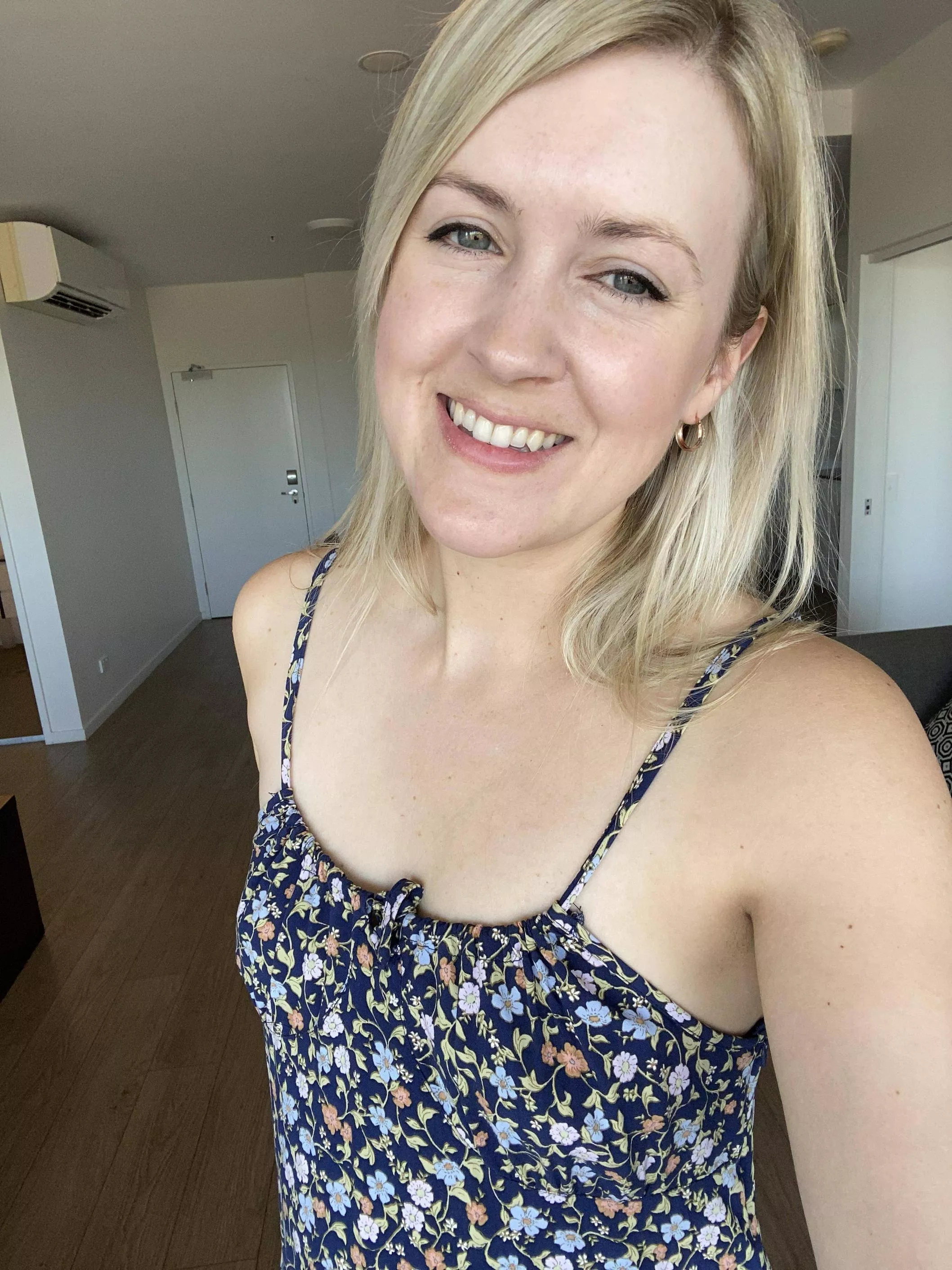 Looking forward to the weekend [F] posted by Liz_XO_