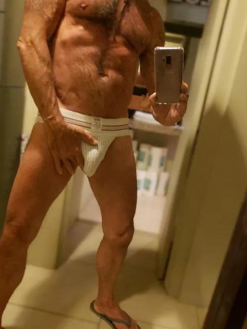 Looking good by dilfland