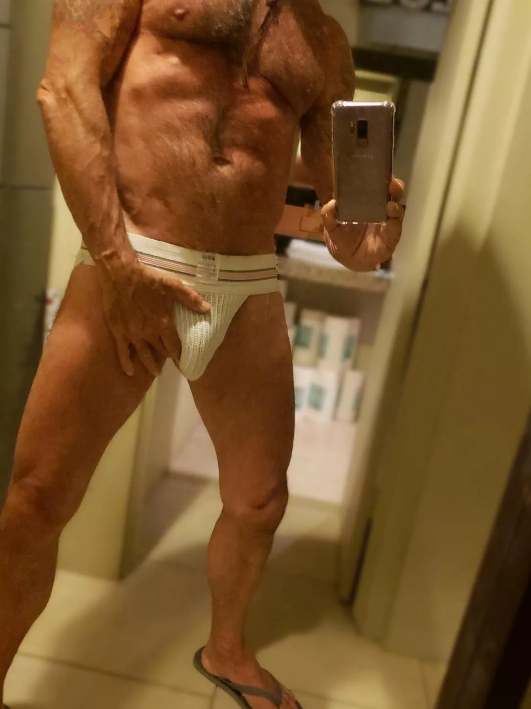 Looking good posted by dilfland