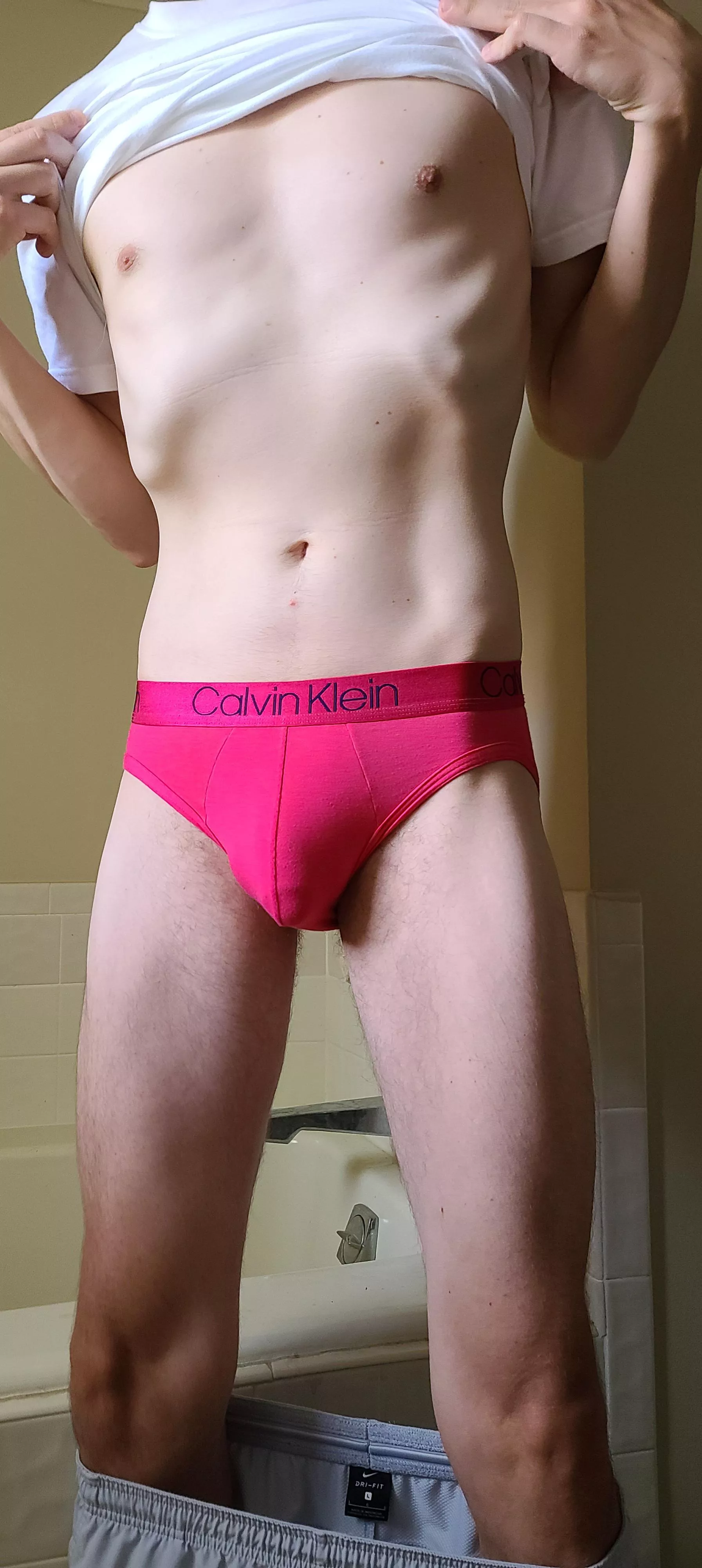 Looking good for 33 posted by Katchiicy