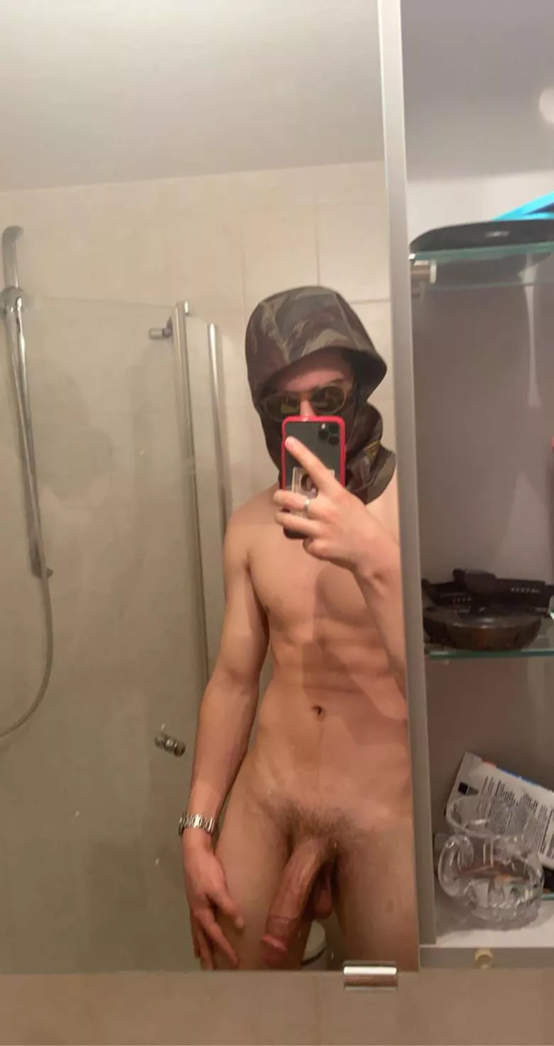 Looking thick no? 🐦: thebrocksteel follow to see more 🙏 posted by Samstarxxx