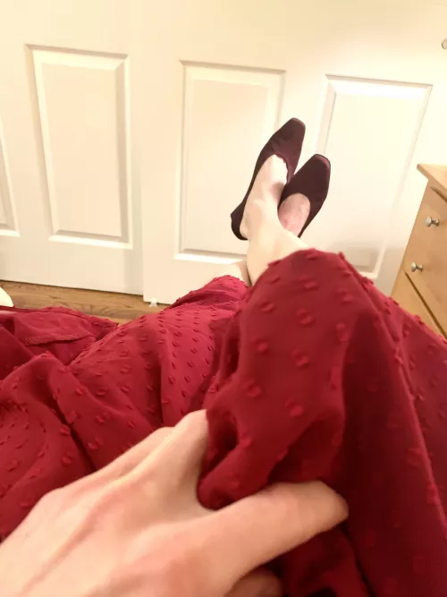 Looking to catch your attention by adorabledaisy0