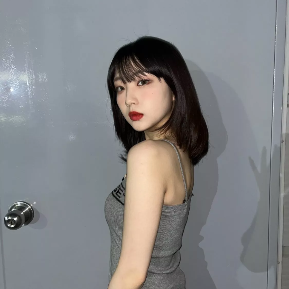 LOONA - Yeojin posted by StrangeDuuude