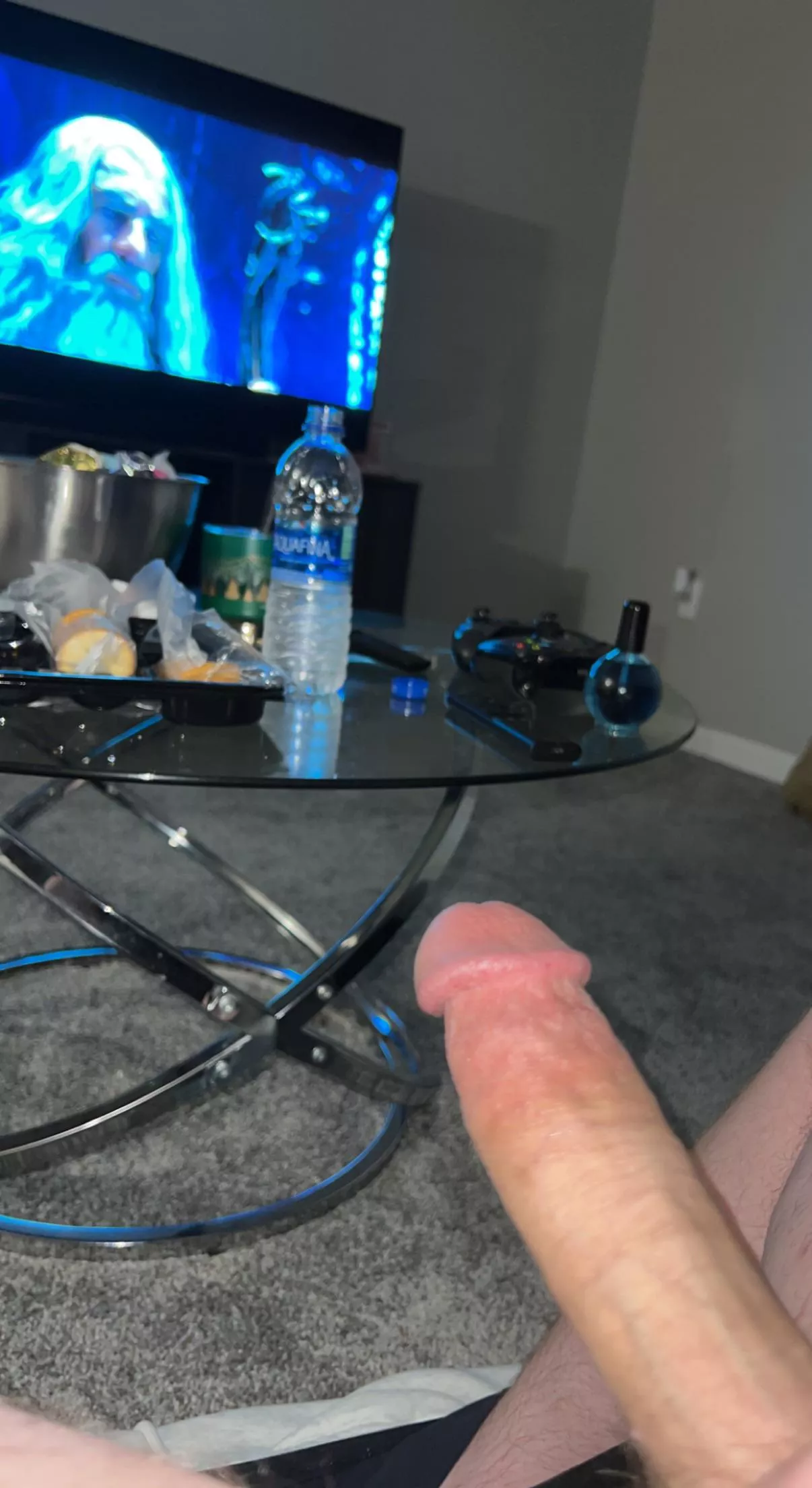 Lord of the rings and hard cock posted by Skulluxian