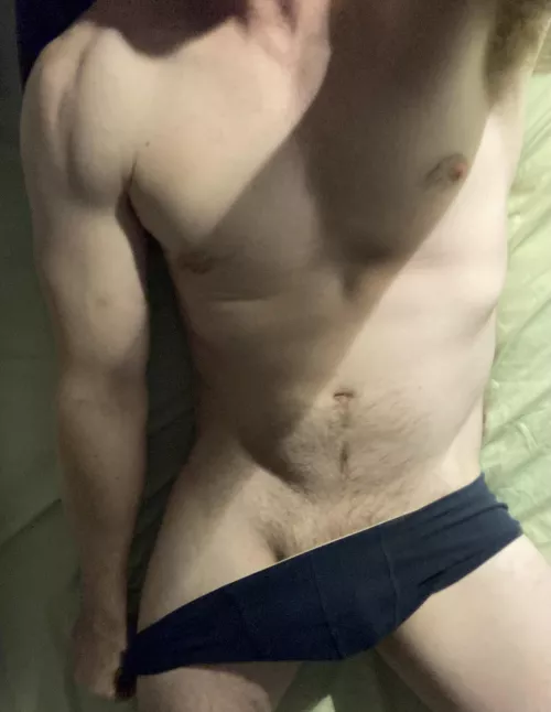 Lost 50lbs 🎉 … now I can’t stop snapping myself 😅😏😈 by anonanton90