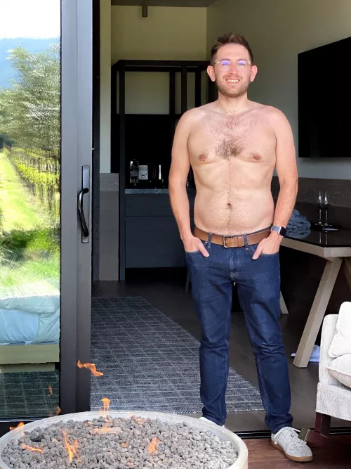 Lost some weight! Anyone else trying to overcome their “chubby kid at the pool party” trauma 😅 by homonormativity