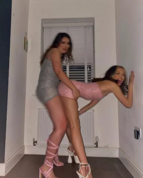 Louisa & Natalie by corruptusextremis