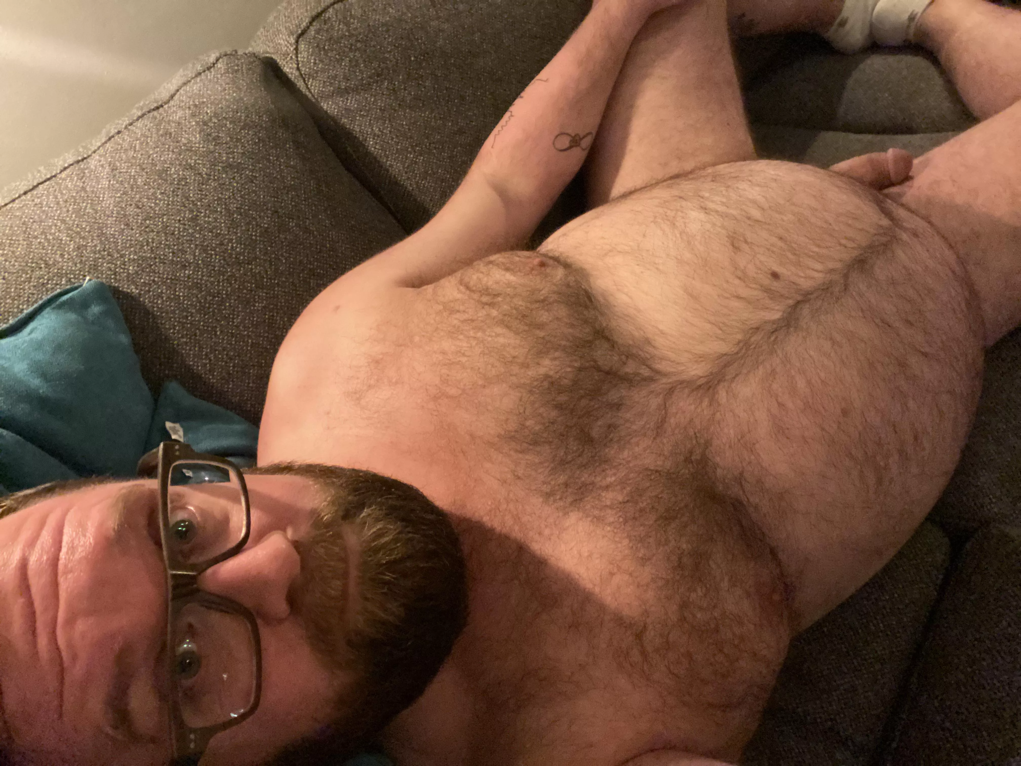 Lounging on the couch and thought I’d check out Reddit. Howdy boys! 👋 posted by NVanHomoBear