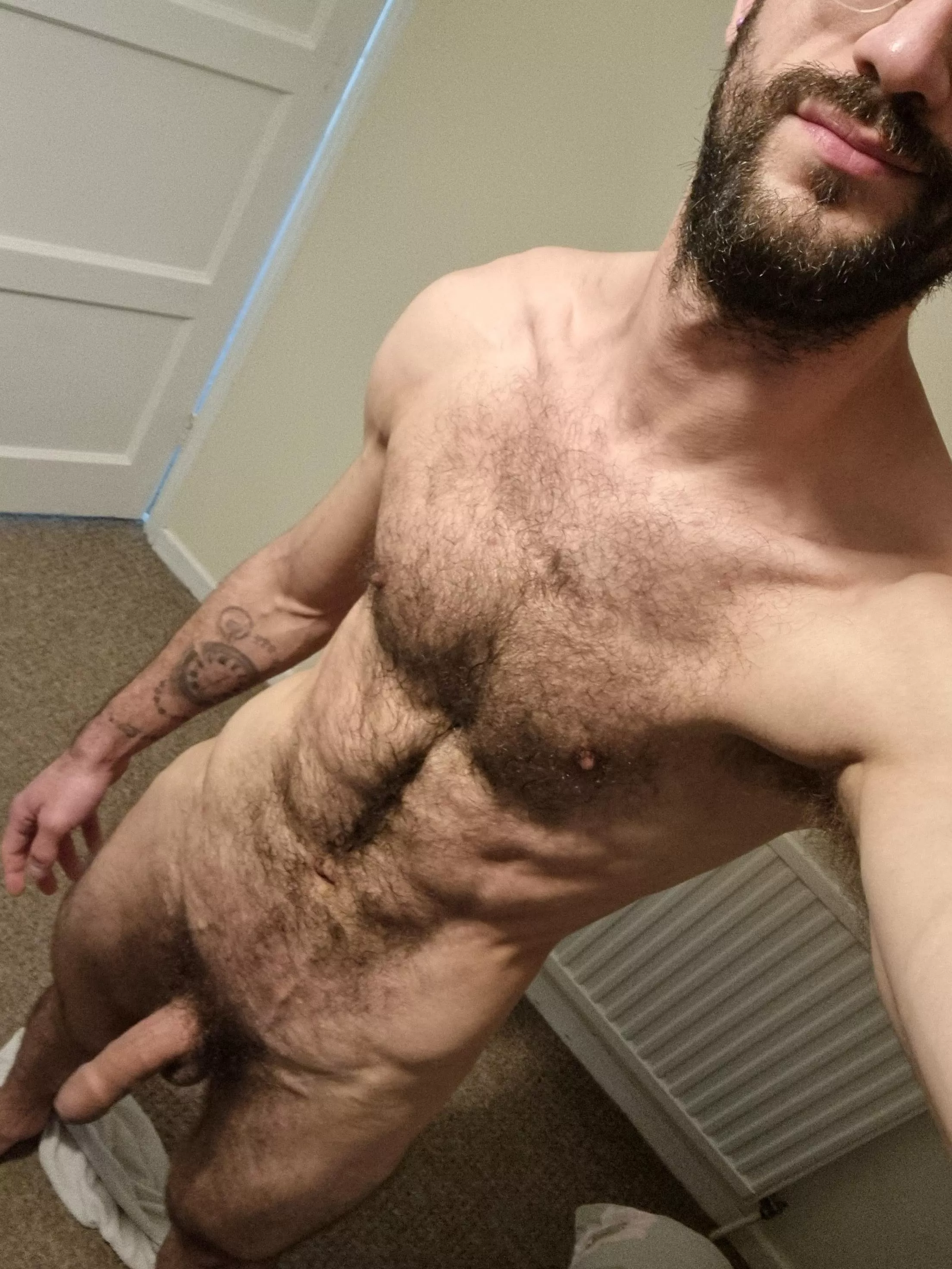 Love a lazy Sunday, anyone want to join me? posted by icoulddowithaname