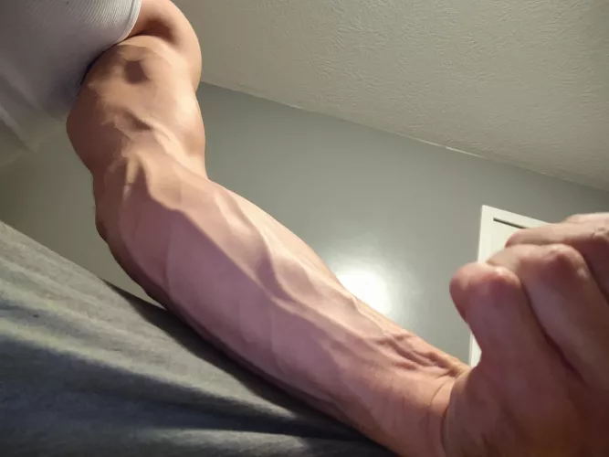 Love a little pre-workout warmup. by RJRAuto