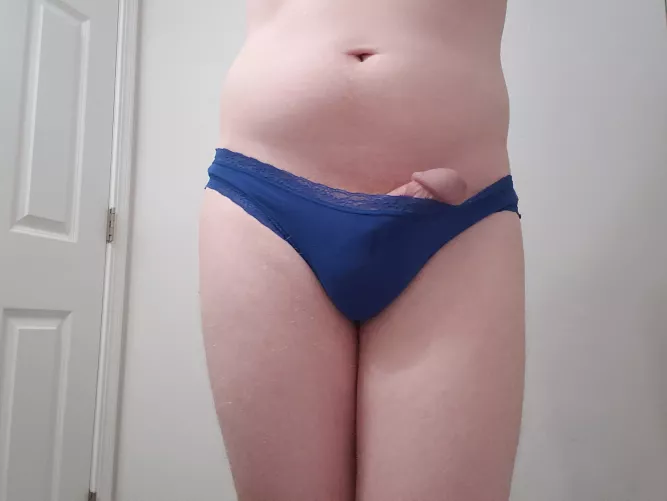 Love blue 🥰 by Shes-sleeping