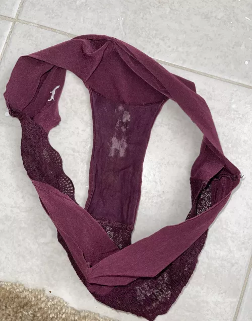 Love finding these on the bathroom floor by tctc888