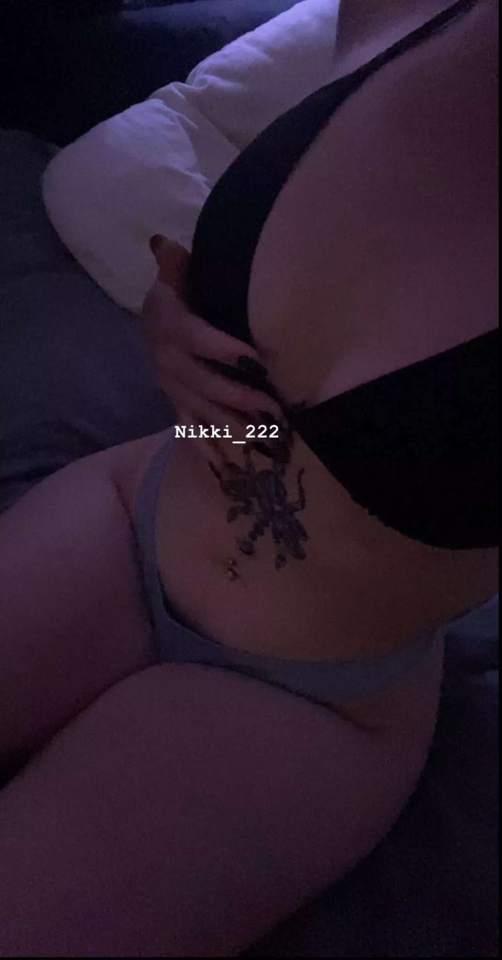 Love handles to die for posted by Nikki_222