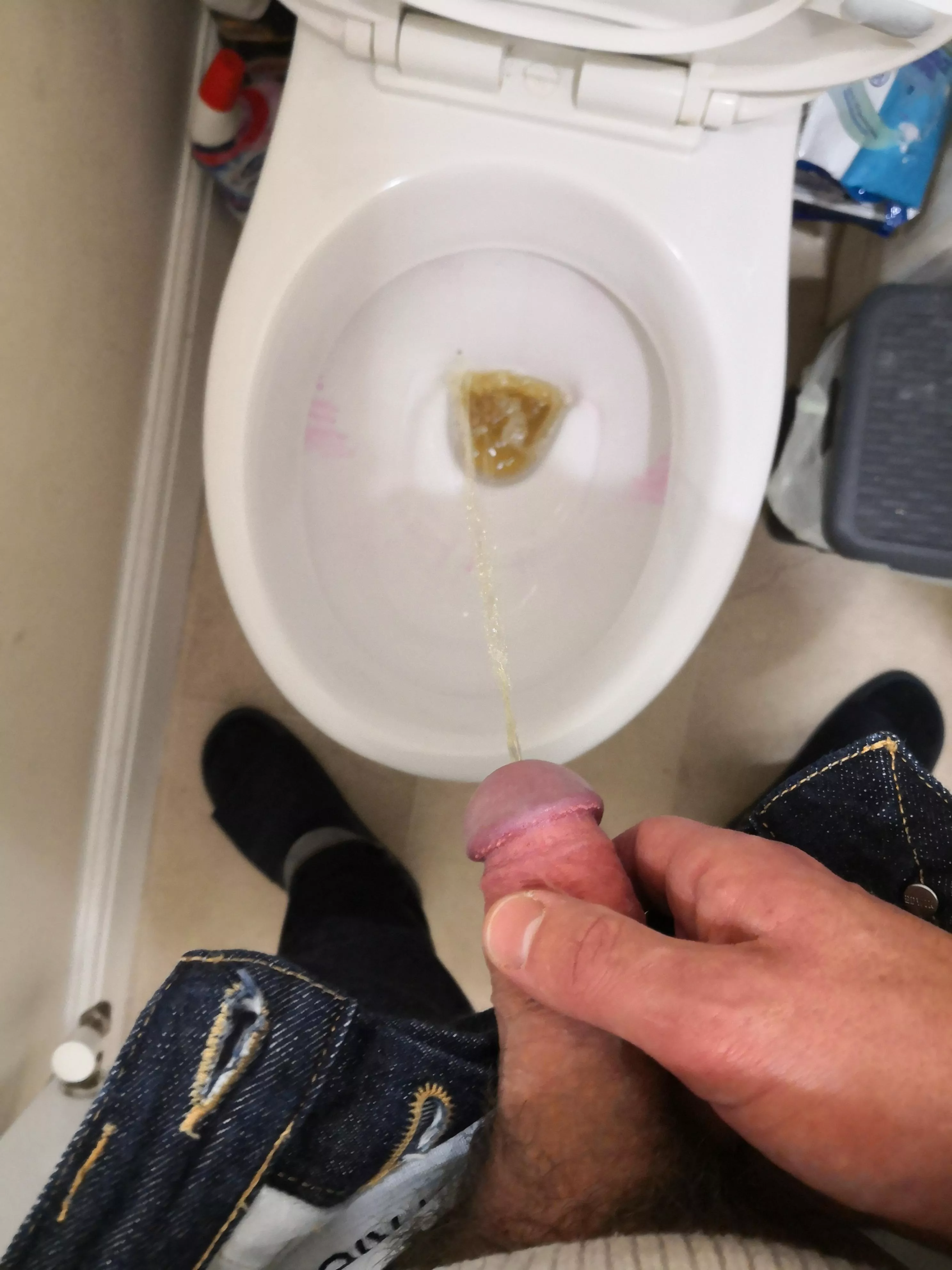 love holding my own meat posted by A_decent_7