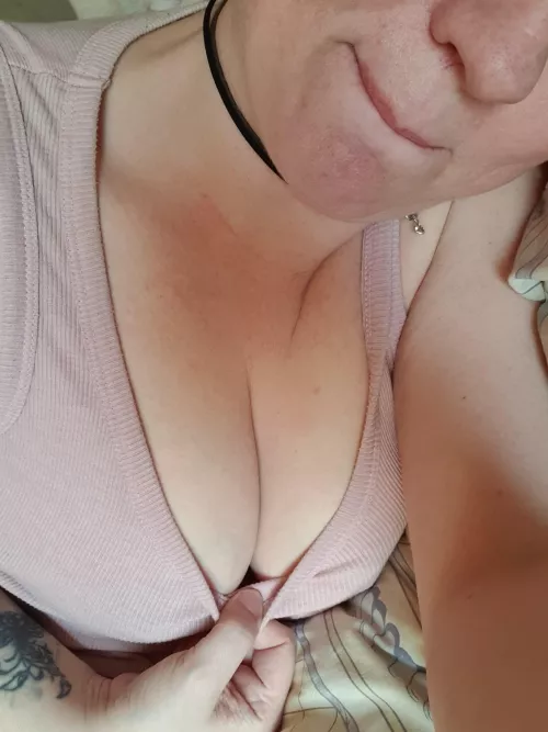 Love how they look laying down... by Ava_nixxy