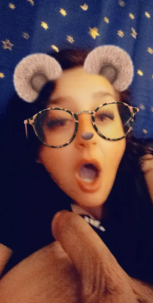 love it when daddy gives me a mouth full of his cum by Solefulsymone