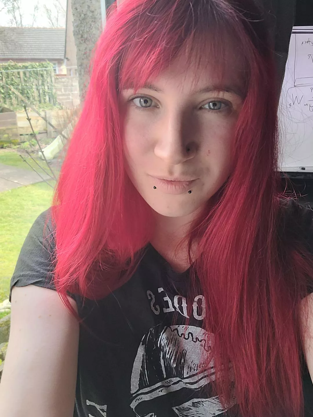 Love it when the sun finally shines and illuminates the fuck outta my hair 😍😍😍 posted by Metal-Boss