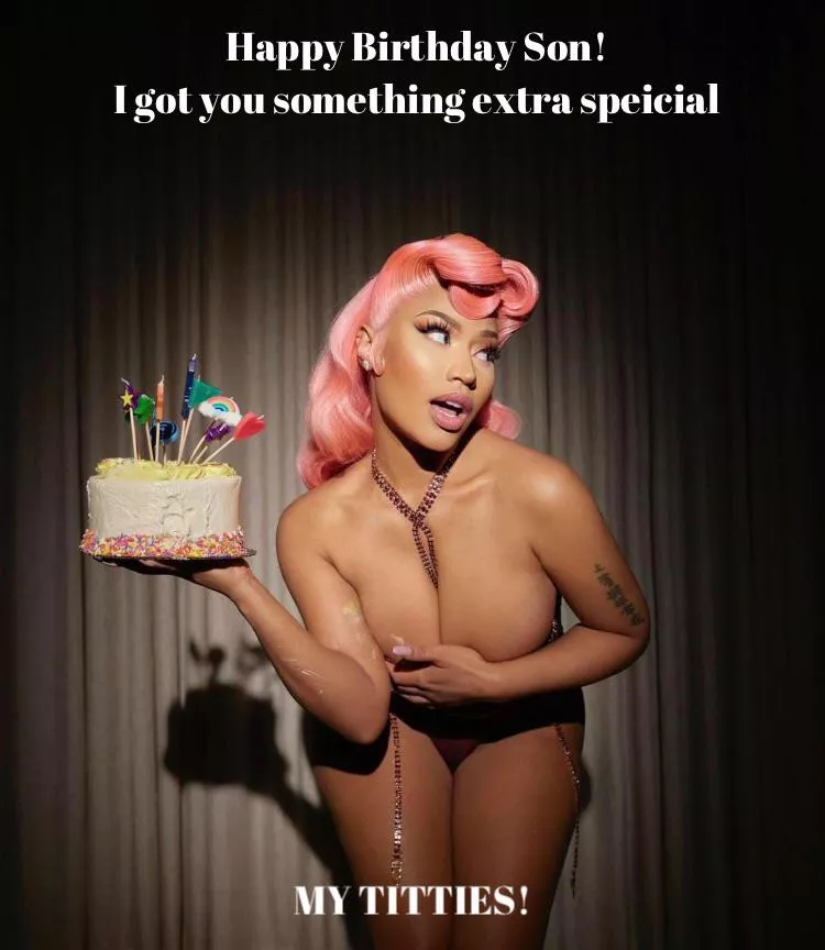 Love my mommy’s titties! posted by cuddlemetillicum