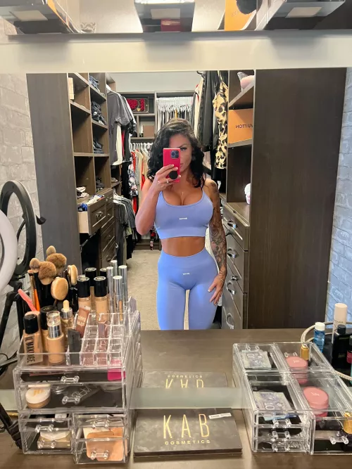 Love my new set , hopefully my trainer does as well 😈 by HisExoticVixen